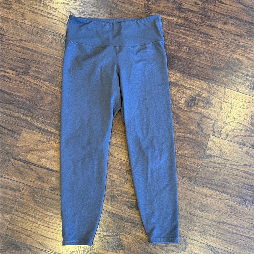 Old Navy Dark Gray Animal Print Leggings